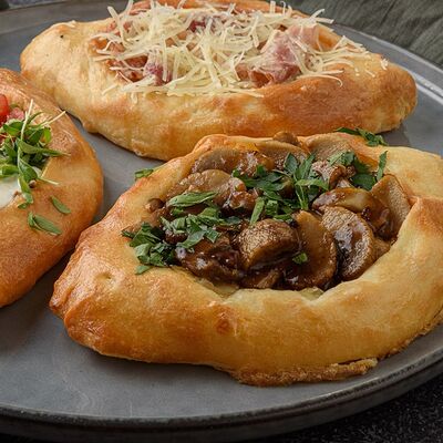 Хачапури с грибами в Duran Bar & Grill по цене 255
