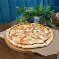 Пицца Маргаритав Кафе и боулинг Москва