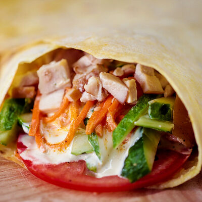 Супермясная с сыром в Охотник по цене 395 ₽