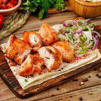 Шашлык из куриного филе в Grill VIP House