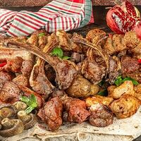 Ассорти шашлыков от шеф-повара в GRILL TOWN big set