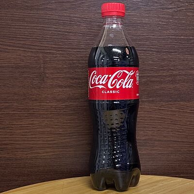 Coca-Cola в Фуджи по цене 105 ₽