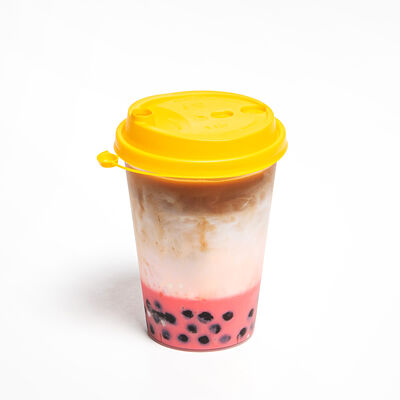 Бабл ти с клубничным соусом и кофе в Coffee BOOM по цене 2100 ₸