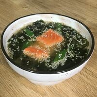 Мисо-суп с лососем в Deep Tasty