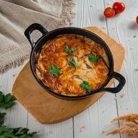 Запечённые баклажаны с соусом Бешамель в Libre Bar