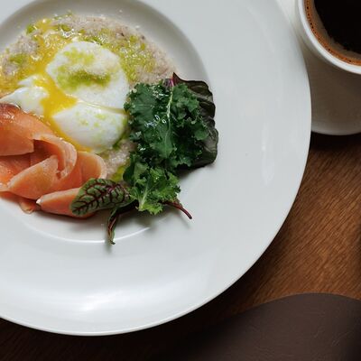 Овсяная каша с трюфельным масломв Болконский по цене 540 ₽