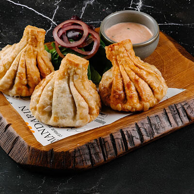 Жареные хинкали с сыром в Бумбараш по цене 395 ₽