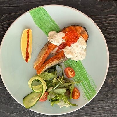 Стейк из форели в Грейс HALL по цене 980 ₽