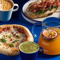 Логотип Mates Pizza