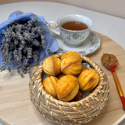 Орешки с Вареной сгущенкой в Гридневъ-Хлебъ по цене 430 ₽