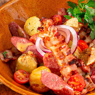 Салат Баварский в Колбасофф по цене 620 ₽