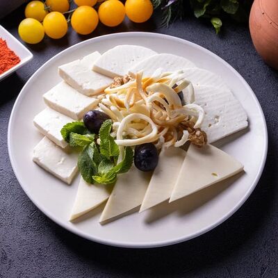 Сырное ассорти Кавказское в Гранд Терраса по цене 530 ₽