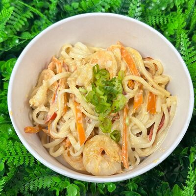 Удон с креветкой в сливочно-сырном соусе в Суши Бери по цене 789 ₽