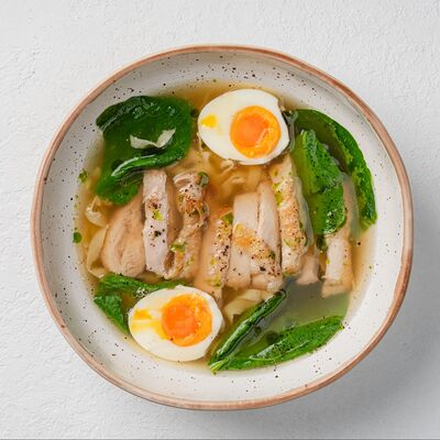 Куриный суп с домашней лапшой в Узоры по цене 690 ₽