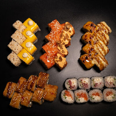 Микс сет в Kaikan по цене 2480 ₽