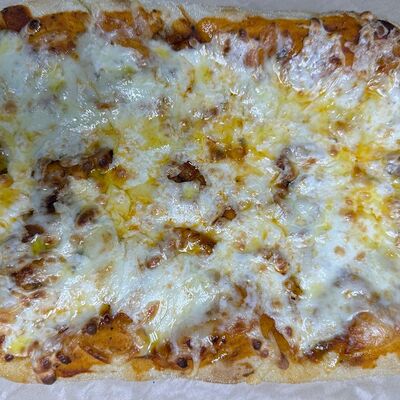 Пицца Четыре сыра в Кафе ЧСВ Шаурма по цене 770 ₽