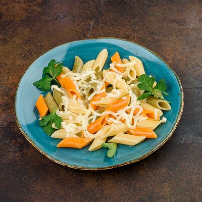 Цветные макароны с сыром в Кинза по цене 170