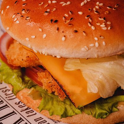 Бургер Chicken в Рестобар Ферум по цене 350