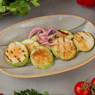 Кабачок на мангале в Куркума по цене 350 ₽