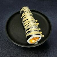 Кимпаб с хрустящей курицей и кимчи в MOYOO