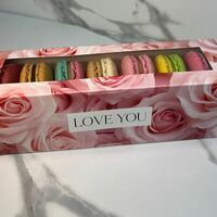 Пирожные Макарон в подарочной упаковкев Bottoni macaron