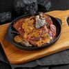 Стейк из свинины с капустой и вешенкой в Горячий цех по цене 1100