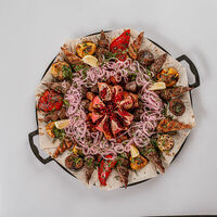 Садж шашлыков в Сами Сусами