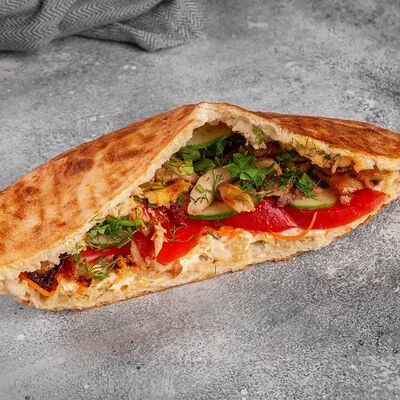 Донер Классик курица в КОМБИНАТ шаурма и стритфуд по цене 368 ₽