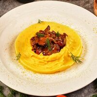 Печень с гранатовым соусом и картофельным пюре в Чапай