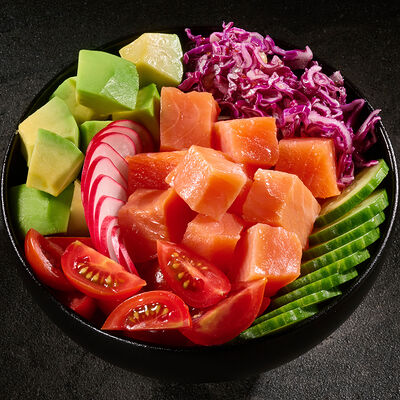 Поке с лососем в Рыбка по цене 835 ₽