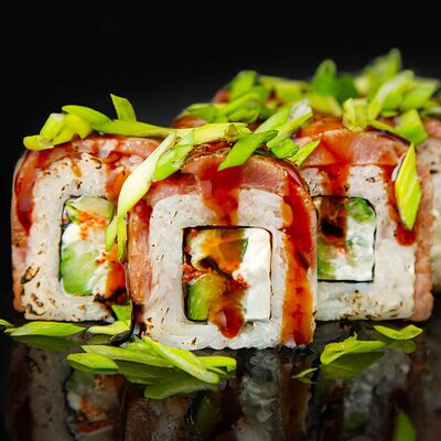 Драм Н Туна в The Rolling Rolls по цене 929 ₽