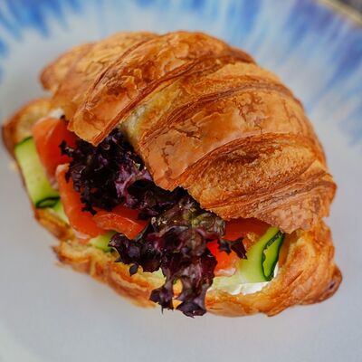 Круассан с креветками в Рановский Рест по цене 620 ₽