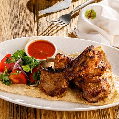 Шашлык из корейки ягненка в DiDi по цене 2270 ₽