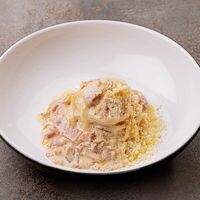 Тальятелле карбонара в Искра Бистро