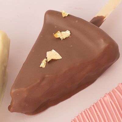 Чизкейк в бельгийском шоколаде в Mosdesserts по цене 590 ₽