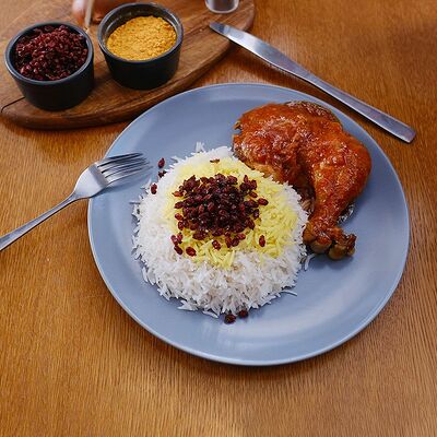 Зерешк поло ба морк в Mustang Lounge Cafe по цене 410 ₽