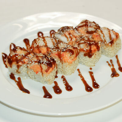 Ролл запеченный с угрем в Гиро-пицца по цене 380 ₽