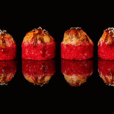 Ролл Запечённый с угрём в SUSHIлка по цене 945 ₽