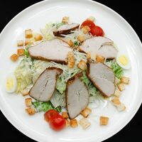 Цезарь с курицей в Пицца тот