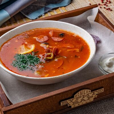 Солянка в Бурито по цене 590 ₽