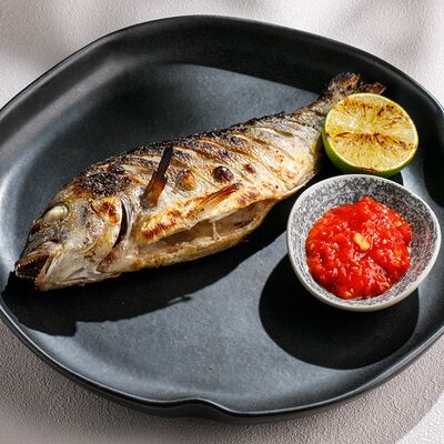 Дорадо на углях в Чайхана Пахвала по цене 1350 ₽