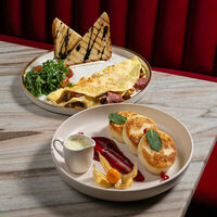 Завтрак аристократов в Feromon