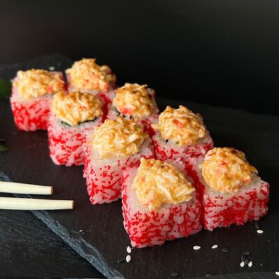 Ролл Крабик запеченный в Суши и Роллы по цене 579 ₽