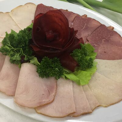 Мясное ассорти в Усадьба принца по цене 560 ₽