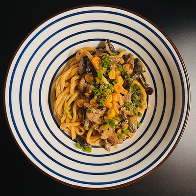 Вок с телятиной в Ultramen.jp по цене 590 ₽