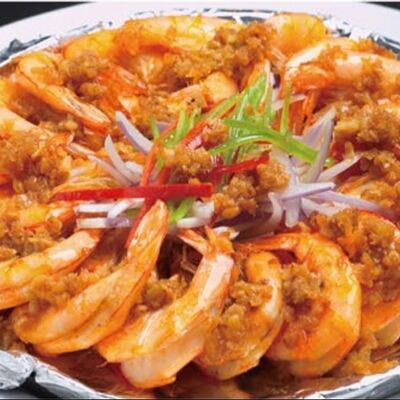 Жареные креветки в чесночном соусе в ГУаНЬ ЯНЬ по цене 2270 ₽