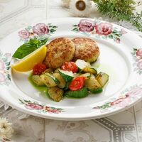 Котлеты из судака с кабачком в Катюша Katyusha