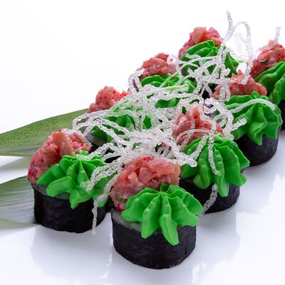 Тар-тар с лососем в АСА-Суши по цене 600 ₽