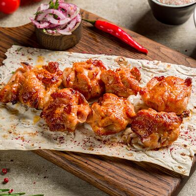Шашлык из куриных бёдрышек в Halal Grill по цене 860 ₽