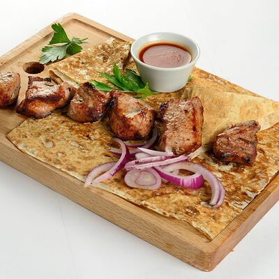 Шашлык из cвинoй шейки в Шаурма на мангале 24 по цене 500 ₽